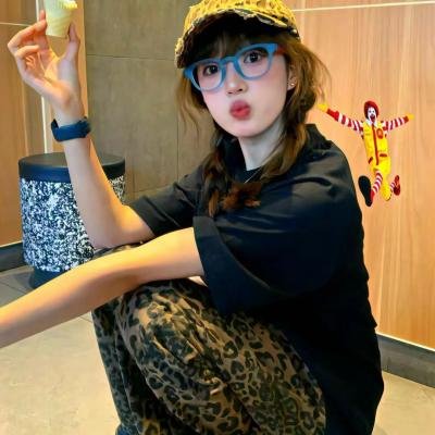 你们别争了我孩子幼儿园毕业了